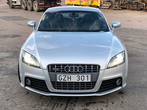 Audi TTS 2 of 10