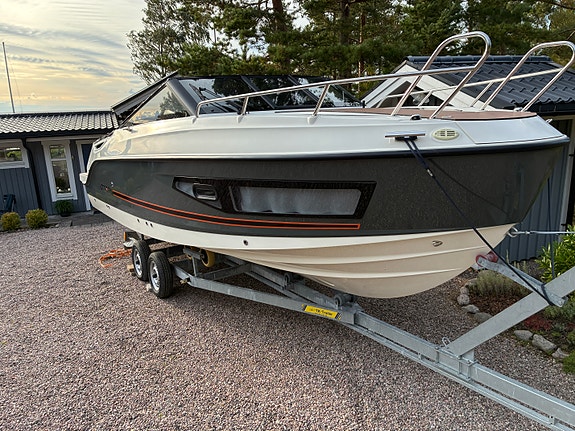 Uttern D70 13 of 13