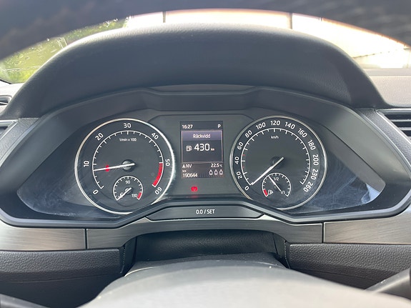 Skoda Superb 6 of 6