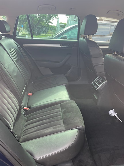 Skoda Superb 4 of 6