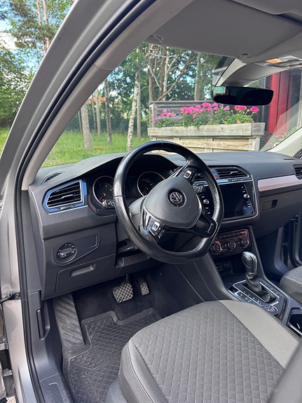 Volkswagen Tiguan 28 of 30
