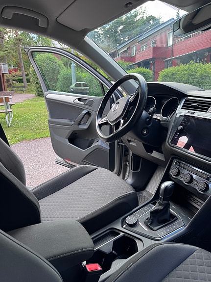 Volkswagen Tiguan 15 of 30