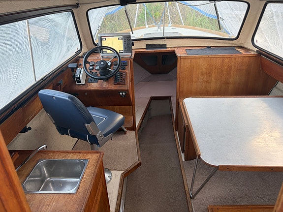 Monark 670 Volvo Penta D3 160 8 of 10
