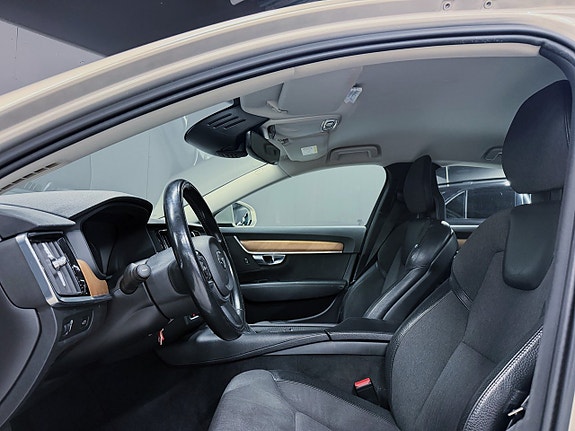 Volvo S90 5 of 16
