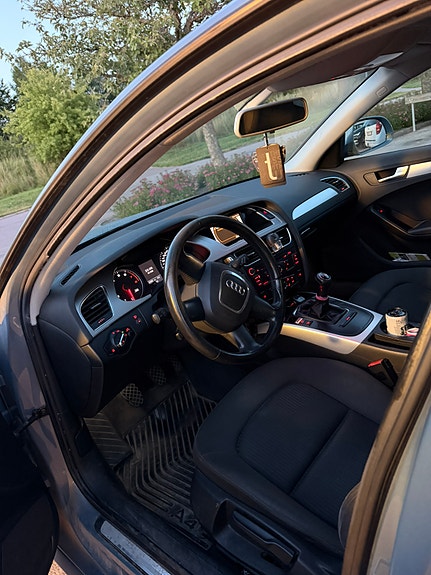 Audi A4 8 of 10