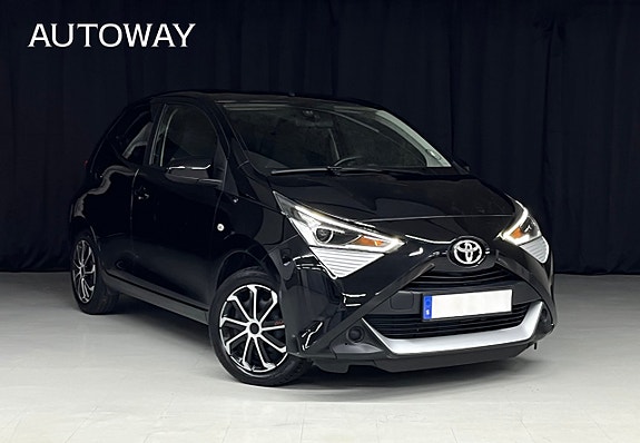 Toyota Aygo 3 of 21