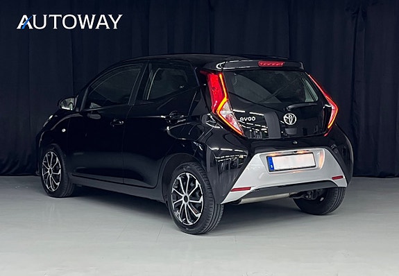 Toyota Aygo 6 of 22