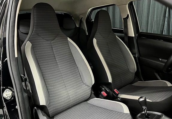 Toyota Aygo 17 of 21