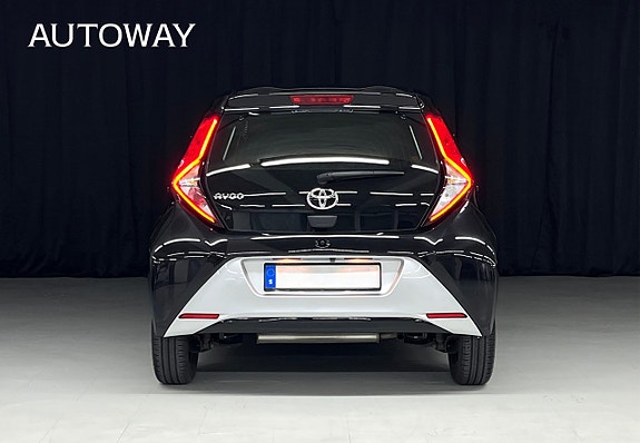 Toyota Aygo 5 of 21