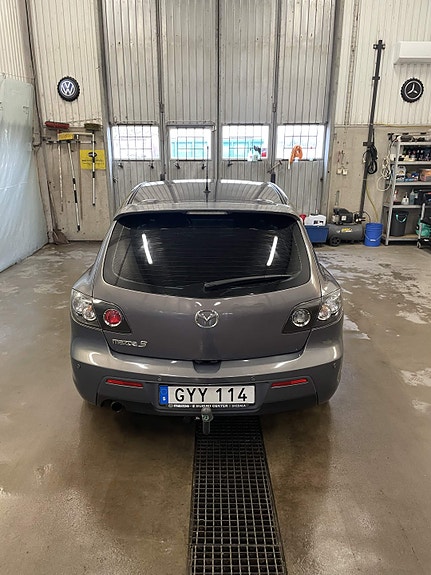 Mazda 3 4 of 9