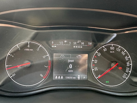Opel Corsa 10 of 10