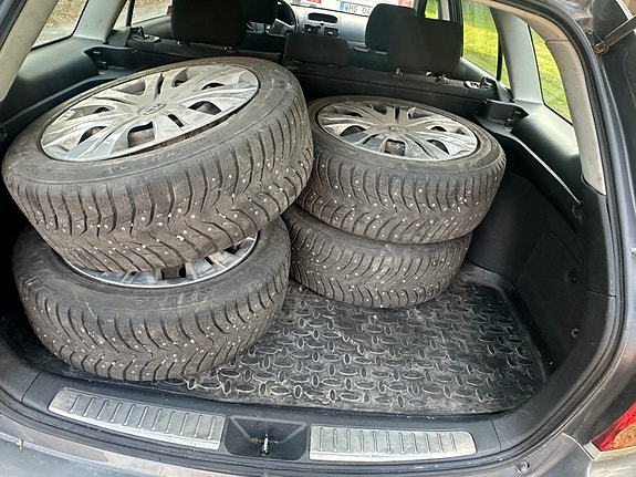 Toyota Avensis 5 of 7