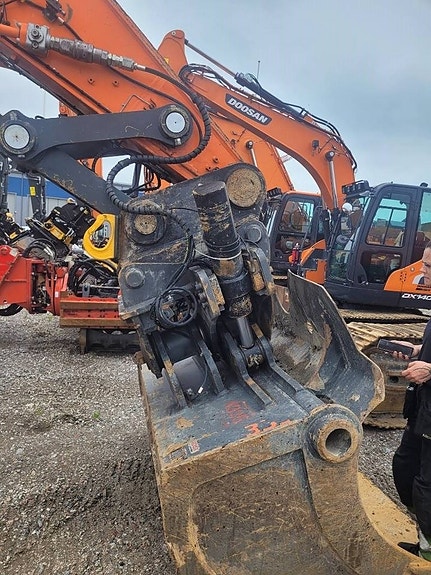 Doosan DX 420 LC-5 , SÄLJES 15 of 24