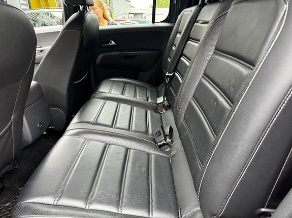 Volkswagen Amarok 18 of 27