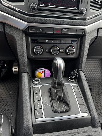 Volkswagen Amarok 23 of 27