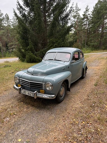 Volvo PV444 2 of 21