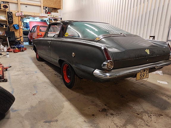 Plymouth Barracuda 4 of 14
