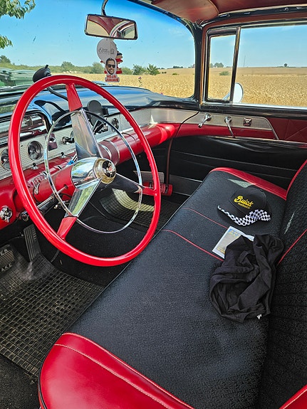 Buick Roadmaster 11 of 15