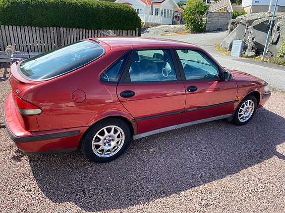 Saab 9-3 3 of 10