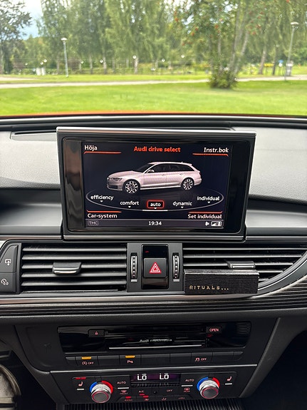 Audi A6 21 of 30