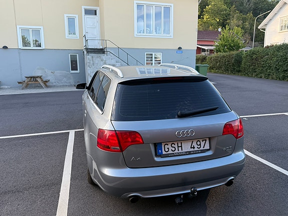 Audi A4 4 of 6