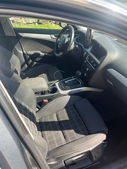 Audi A4 9 of 10