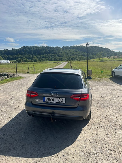 Audi A4 4 of 10