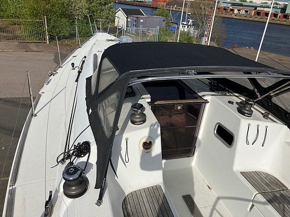 Beneteau First 35 – Yanmar 29 hk | 3Di-segel från North Sails 13 of 20
