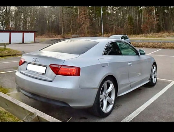 Audi A5 5 of 7