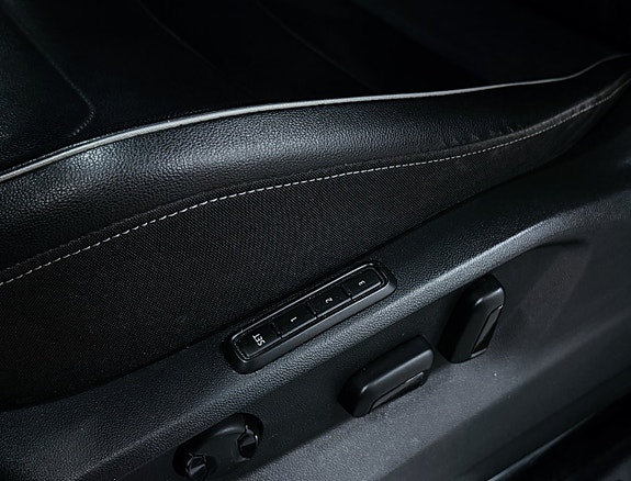 Volkswagen Tiguan Allspace 18 of 23