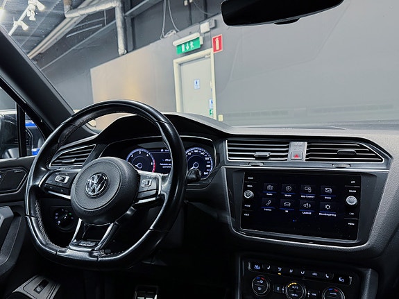 Volkswagen Tiguan Allspace 20 of 23