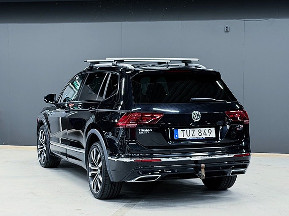 Volkswagen Tiguan Allspace 7 of 23