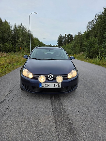 Volkswagen Golf VI 3 of 8