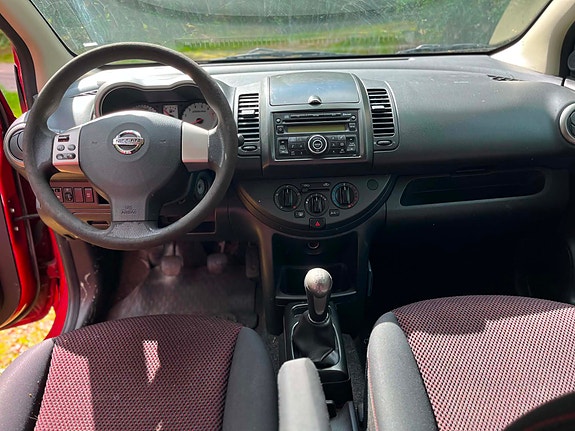 Nissan Note 3 of 3