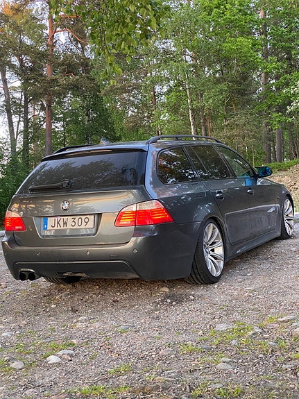 BMW 525d 6 of 6