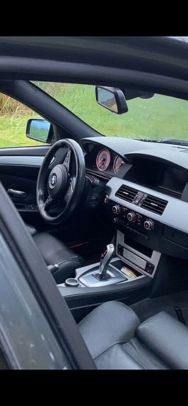 BMW 525d 5 of 6