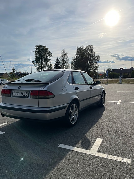 Saab 9-3 4 of 8