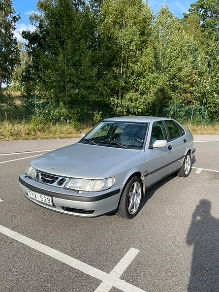 Saab 9-3 2 of 8