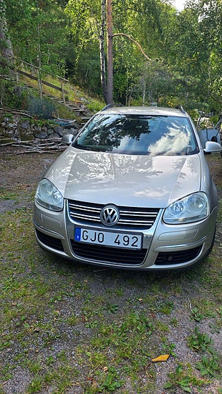 Volkswagen Golf V 8 of 11