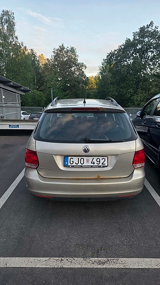 Volkswagen Golf V 6 of 11
