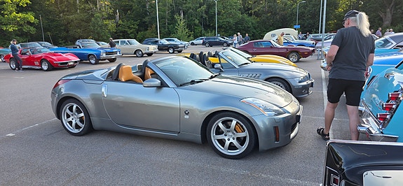 Nissan 350 Z 9 of 14