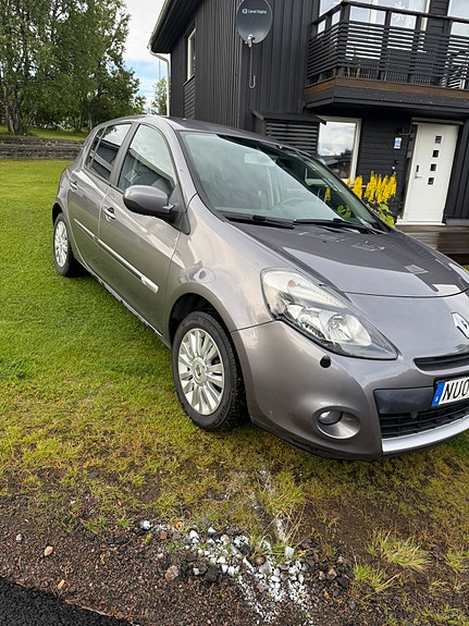 Renault Clio 4 of 6