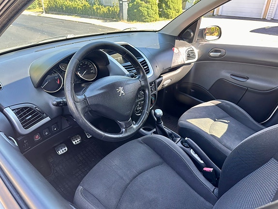 Peugeot 206+ 6 of 9
