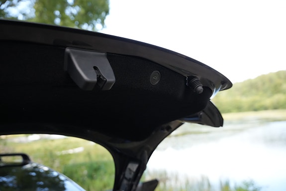 Tesla Model 3 20 of 25