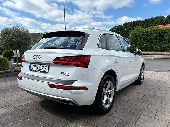 Audi Q5 4 of 12