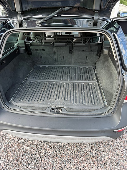 Volvo XC70 8 of 11