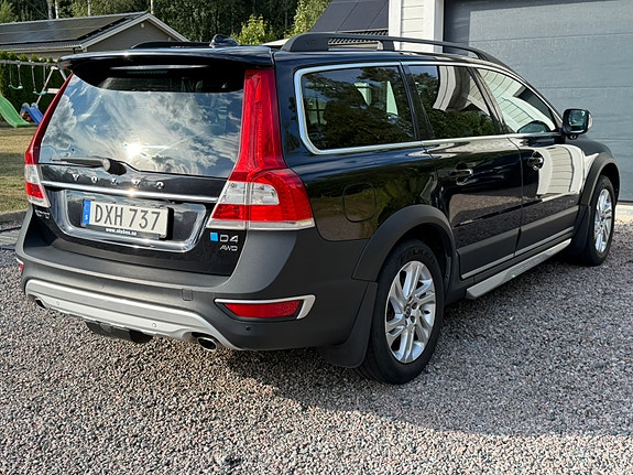 Volvo XC70 5 of 11