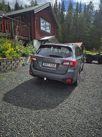 Subaru Outback 3 of 8