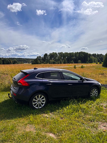 Volvo V40 4 of 4