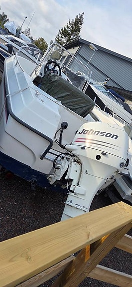 Ryds 485 DLI / Johnson F40 3 of 5
